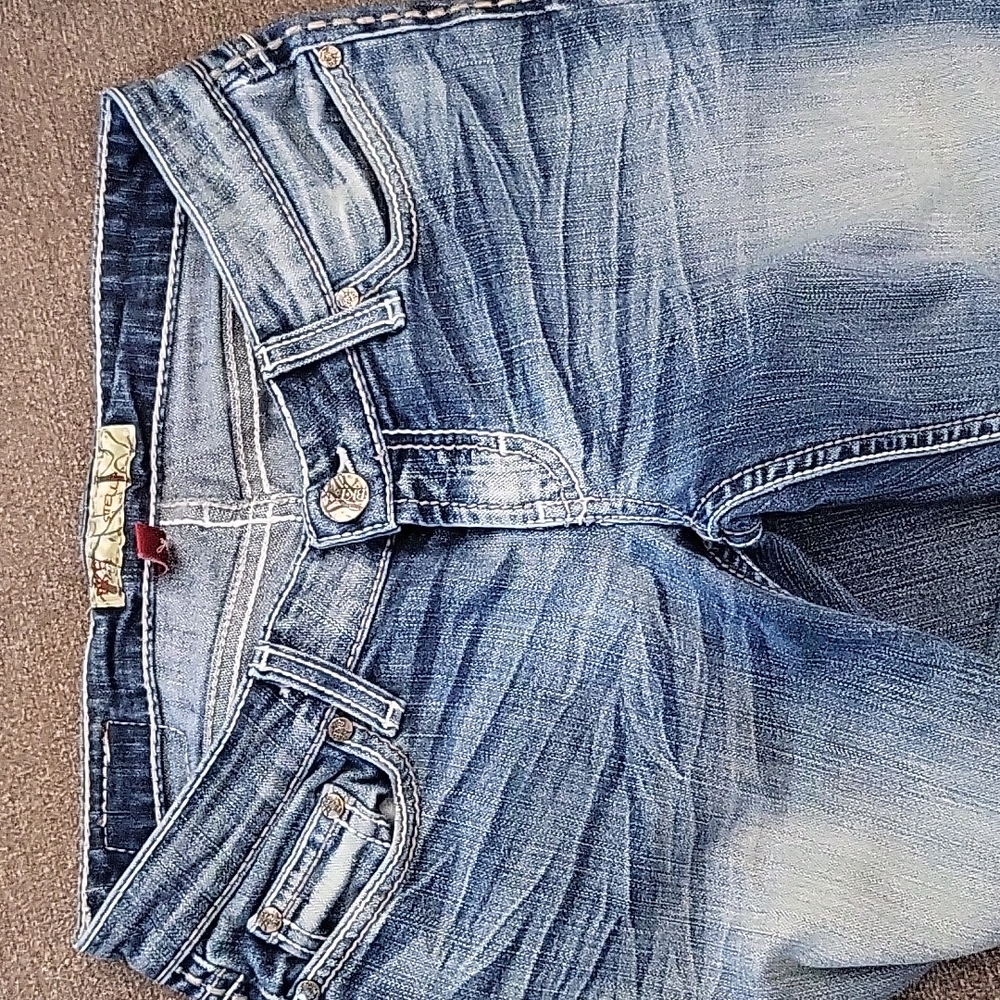 BKE Stella Stretch size 26x35 1/2